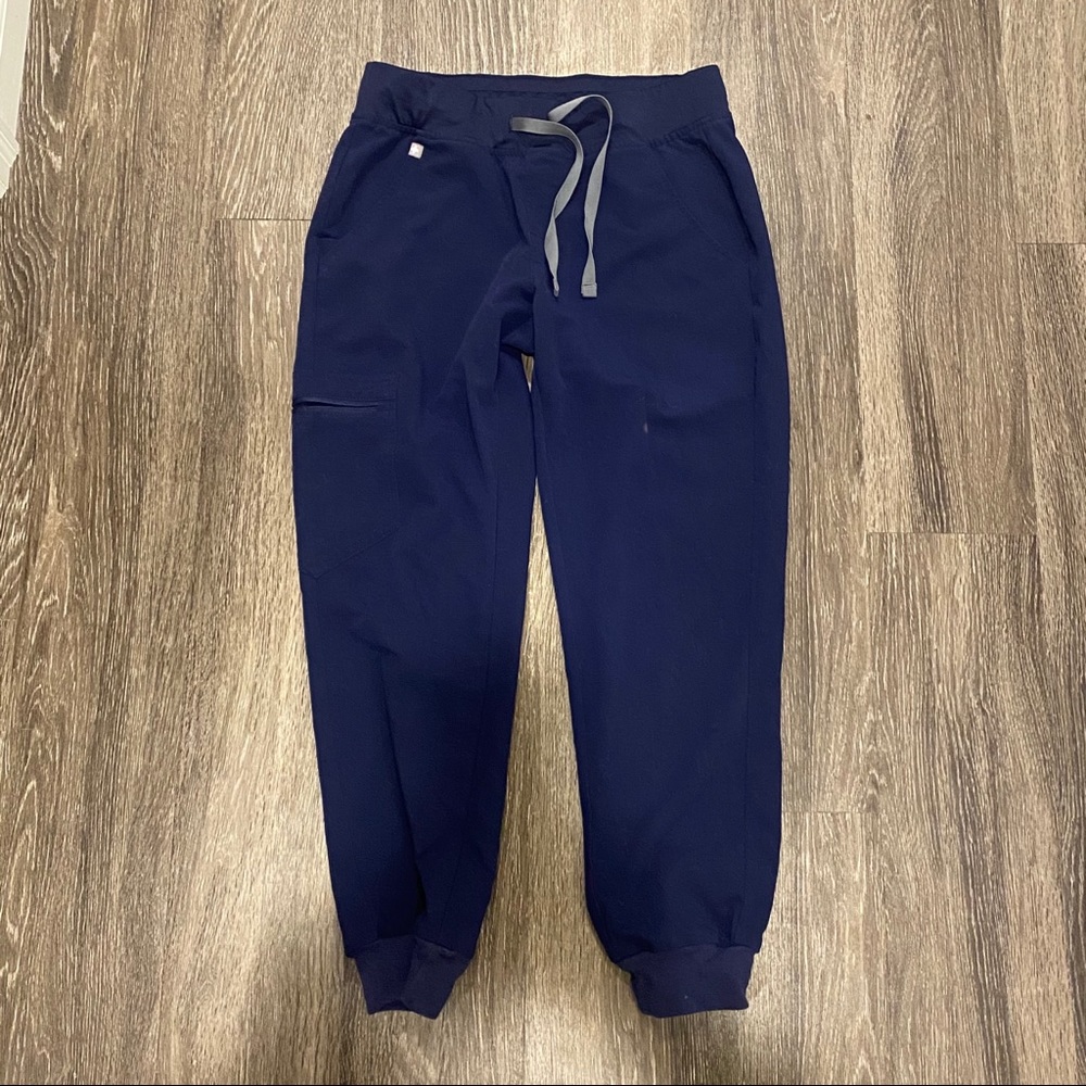 FIGS Zamora Jogger Scrub Pants